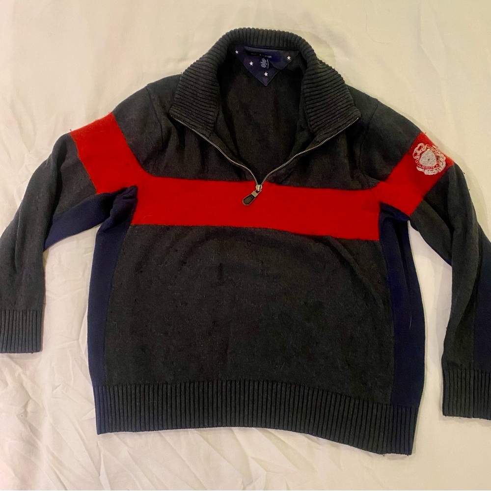 Tommy Hilfiger vintage Men's XL Gray and Red‎ Sweater